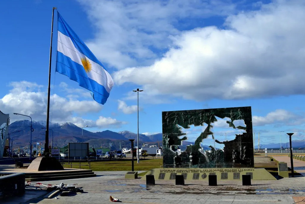 La Bandera Argentina en Diversión con Banderas – Esos Lugares
