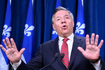 Quebec frena a los trabajadores temporales con salarios bajos en Montreal